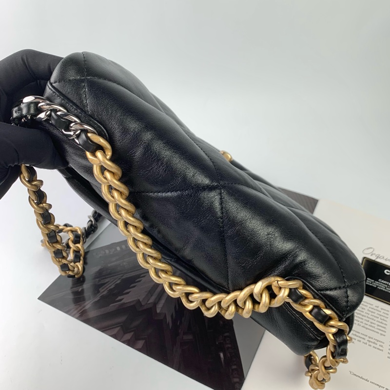 Chanel 19bag黑金小號-6