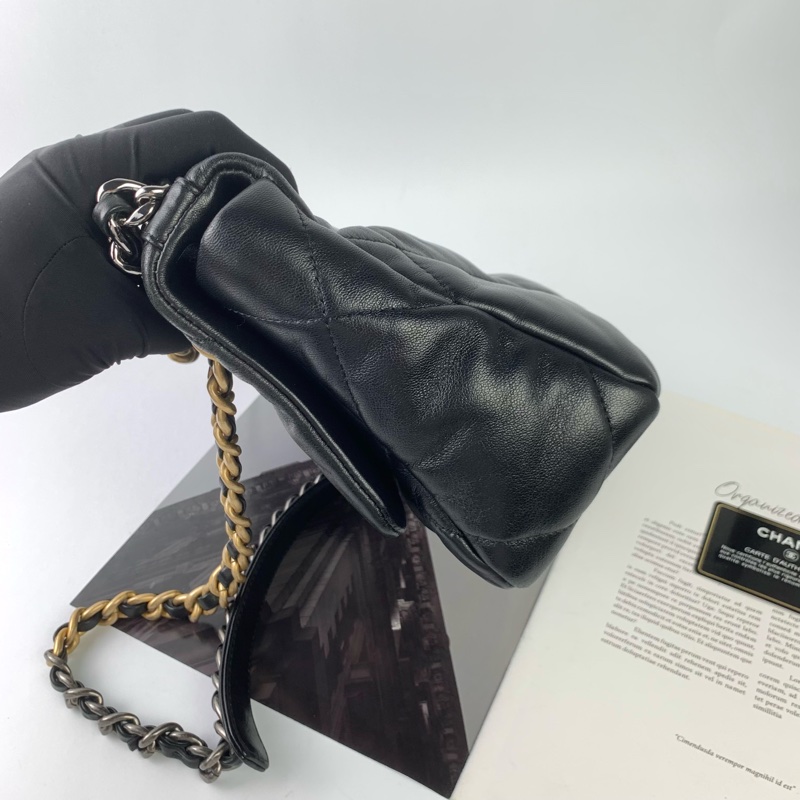 Chanel 19bag黑金小號-7
