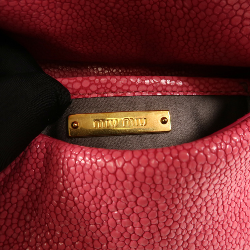 Miu Miu 牛皮皮革Shoulder Bag金扣鏈帶肩背袋-14