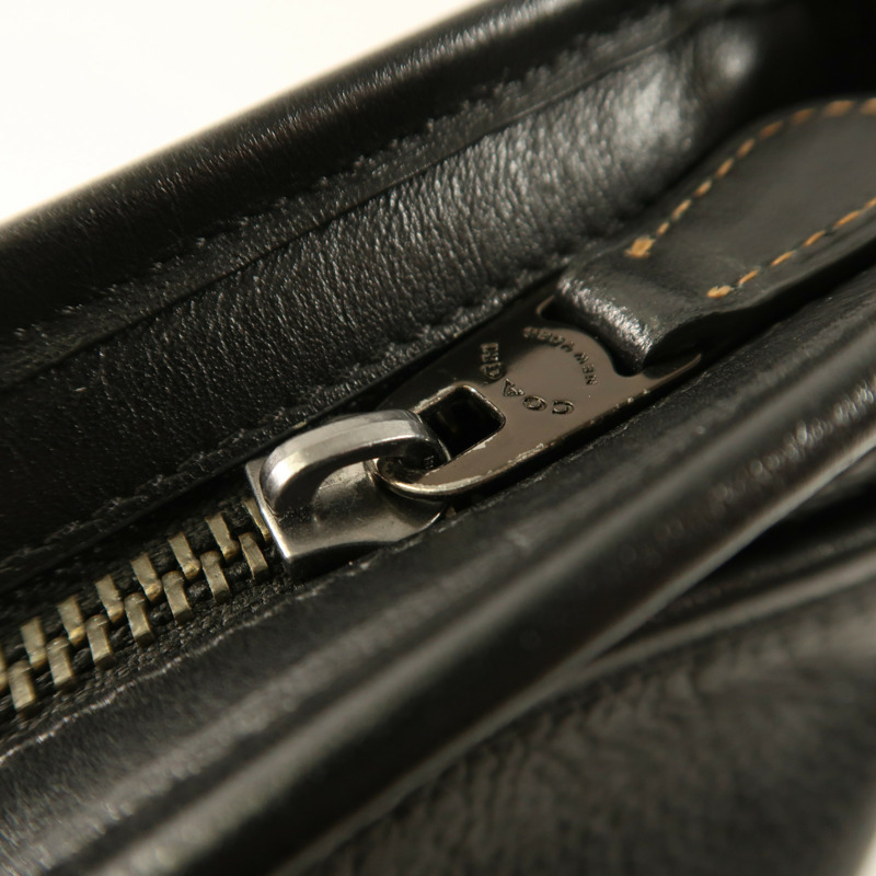 COACH 牛皮皮革Gotham Slim肩背袋-15