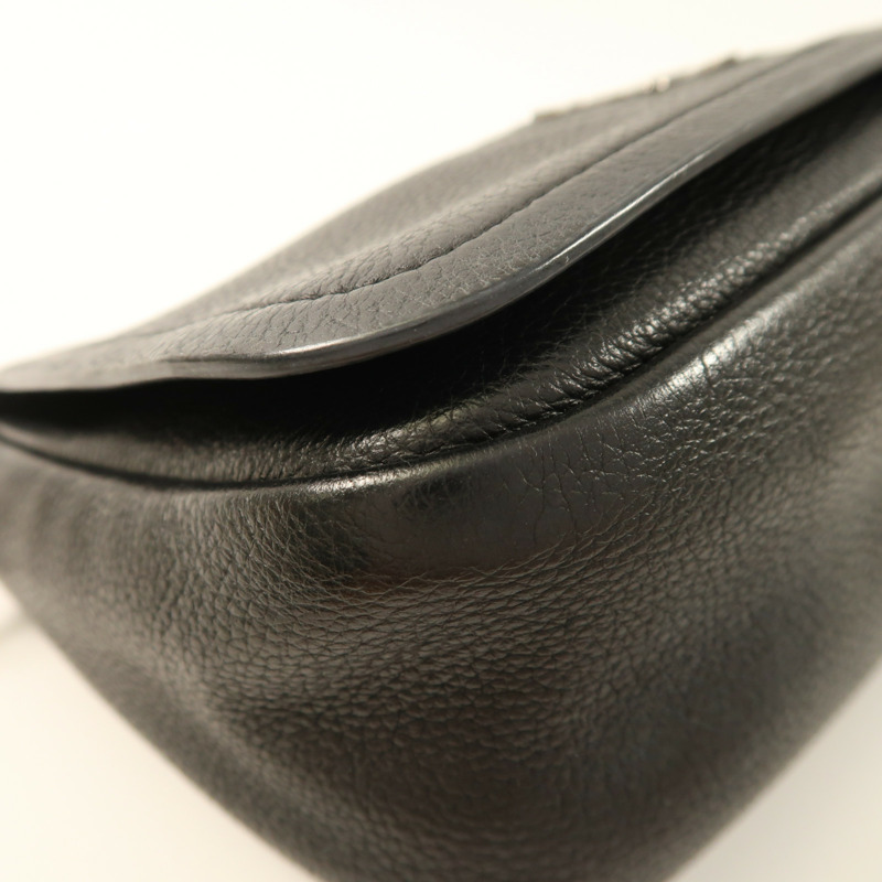 PRADA 牛皮皮革Shoulder Bag銀扣肩背袋-11