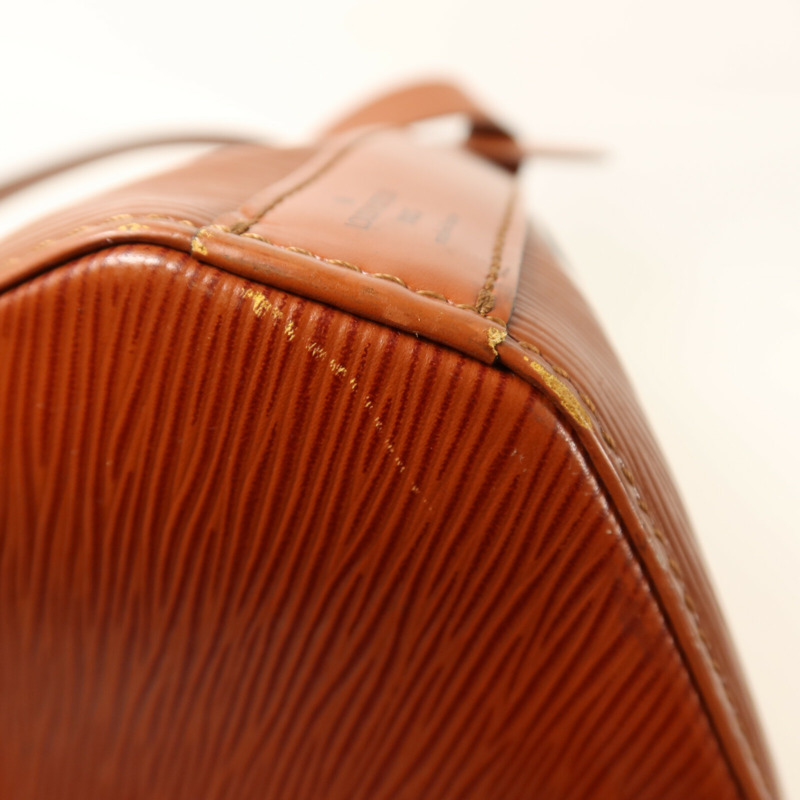 LOUIS VUITTON Epi Sac De Paul金扣肩背袋-19