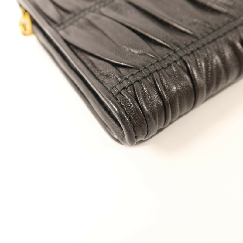 PRADA 羊皮皮革Nappa Gaufre金扣鏈帶肩背袋-13