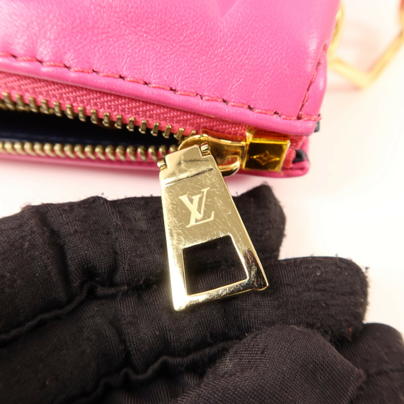 LOUIS VUITTON Monogram Embossed Coussin PM金扣肩背袋-9