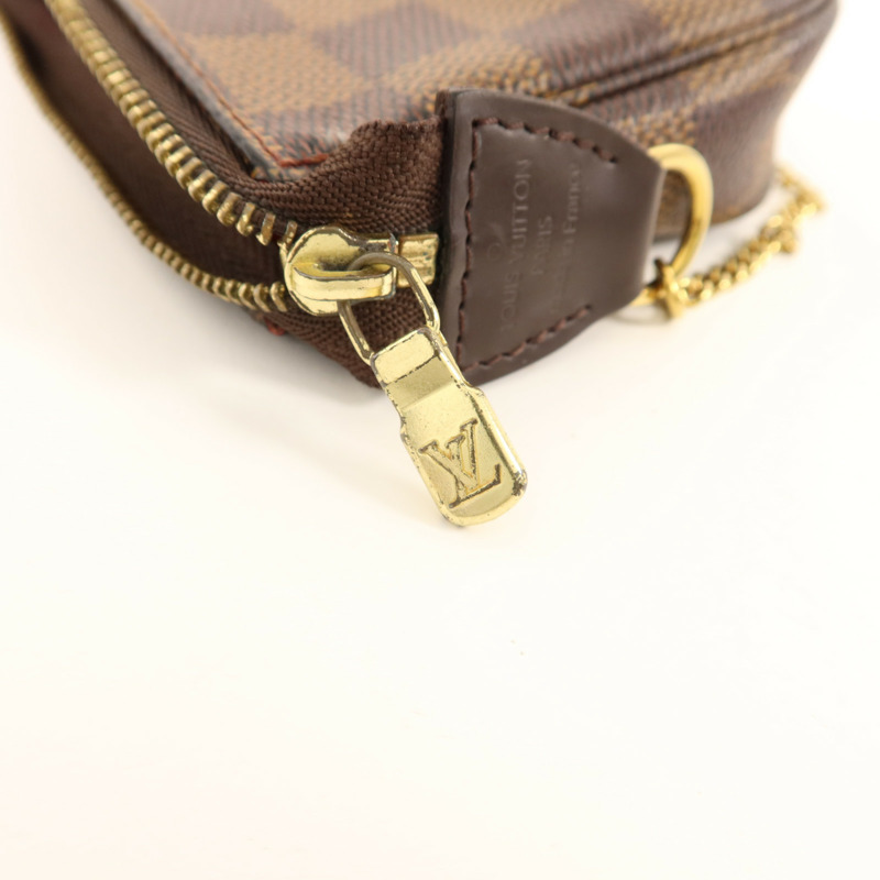 LOUIS VUITTON Damier Mini Pochette Accessoires金扣手拿包-8