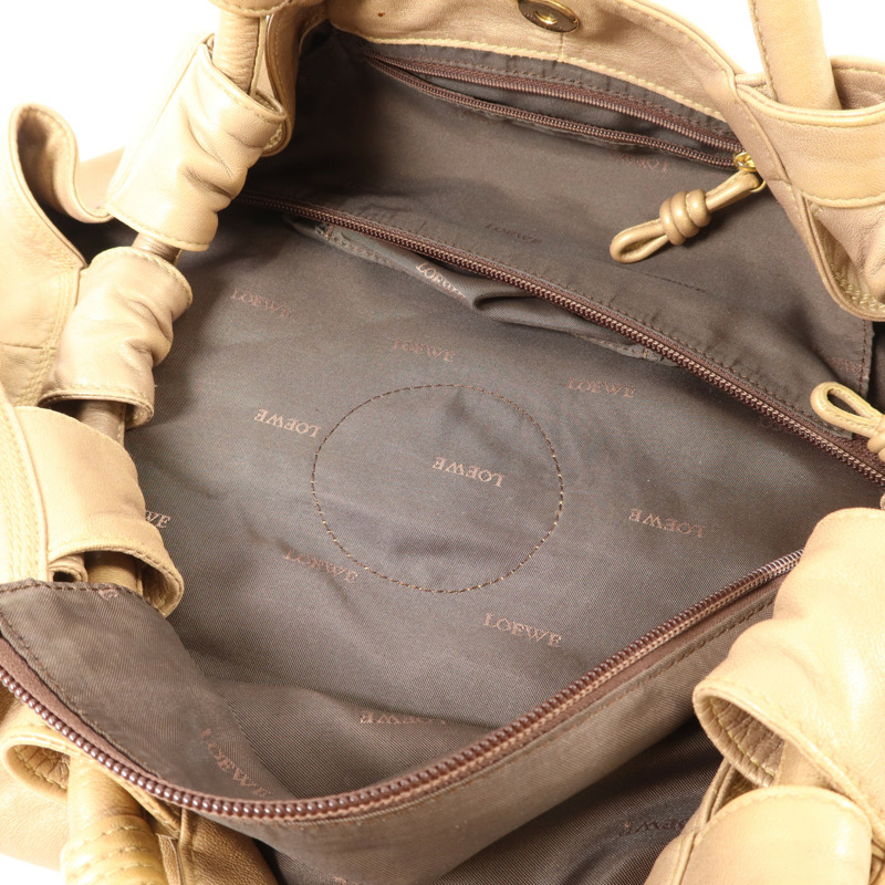 LOEWE 羊皮皮革Nappa Aire金扣手挽袋-5