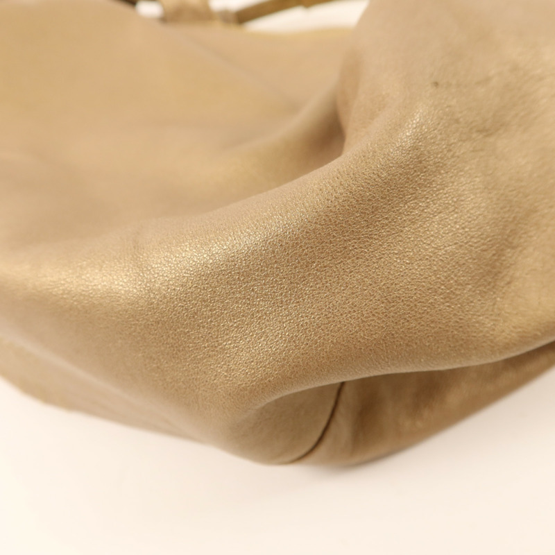 LOEWE 羊皮皮革Nappa Aire金扣手挽袋-13