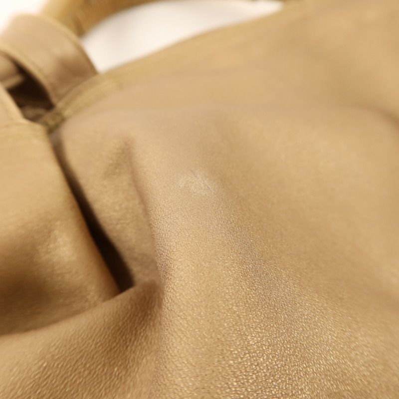 LOEWE 羊皮皮革Nappa Aire金扣手挽袋-15