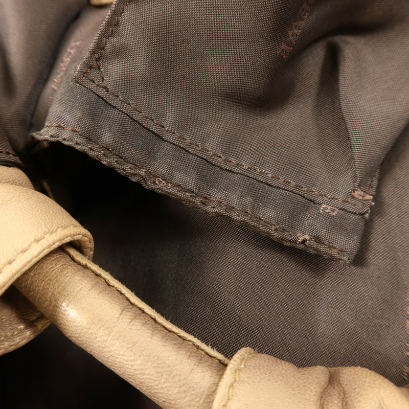 LOEWE 羊皮皮革Nappa Aire金扣手挽袋-20