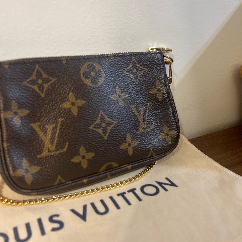 LV mini pouch迷你麻將包-2