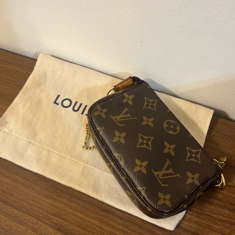 LV mini pouch迷你麻將包-3