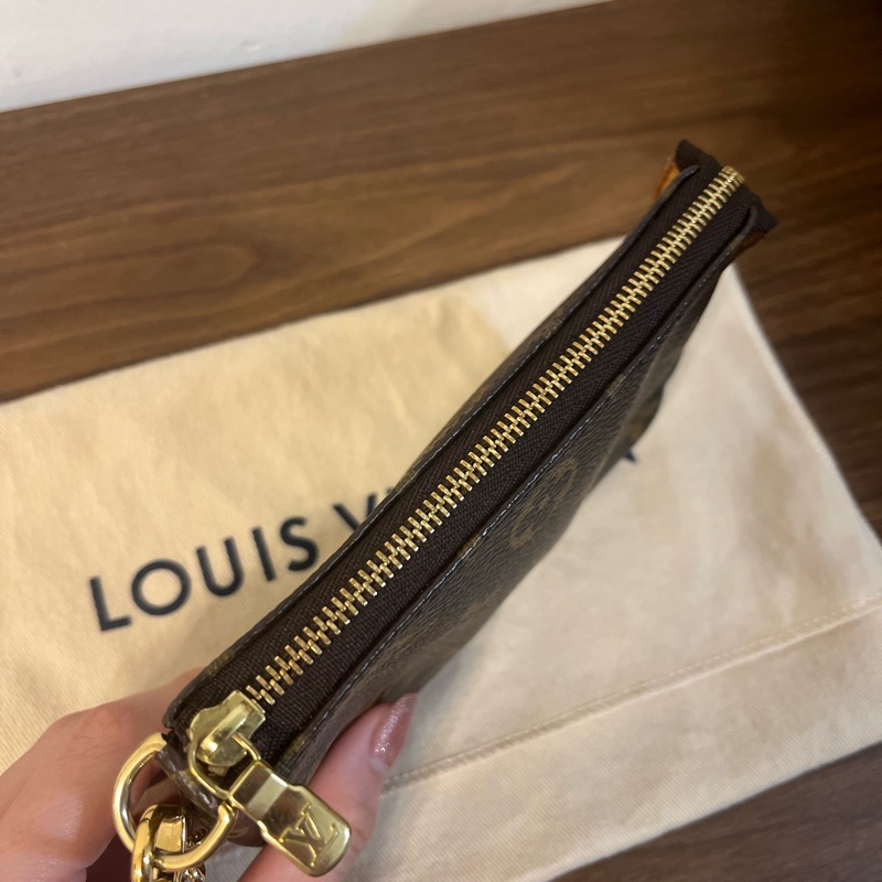LV mini pouch迷你麻將包-17