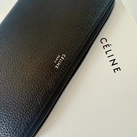 ✔️ Celine 荔枝紋牛皮拉鏈長夾 黑色