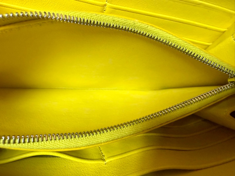 ✔️ Celine 荔枝紋牛皮拉鏈長夾 黑色-26