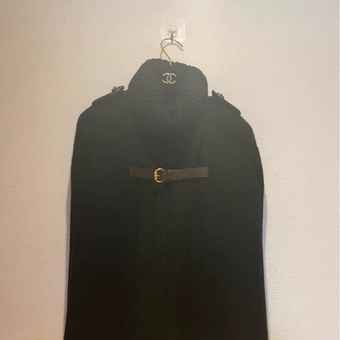 Gucci羊絨斗篷s碼