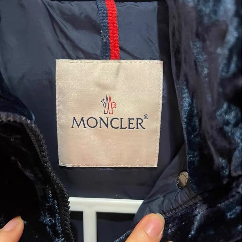 Moncler羽絨服8碼-2