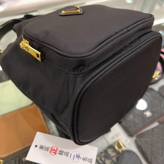 東區正精品㊣ PRADA 1BH038 近全新黑色三角牌尼龍束口手提包斜背包水桶包 RZ6243-7
