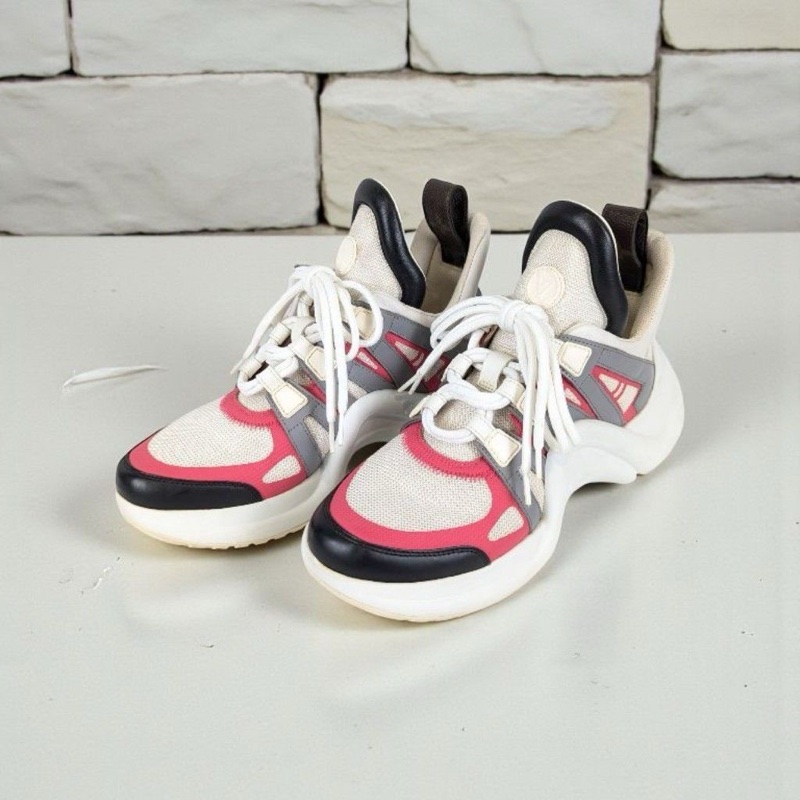 莉亞精品♡ LV Archlight 粉白運動鞋 #37.5 二手-0