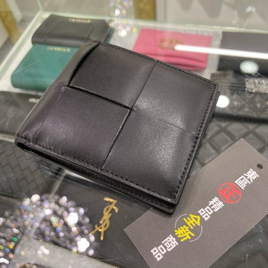 東區正精品㊣BOTTEGA VENETA BV 649603 全新黑色全皮大格大編織對折短夾RZ6247-3