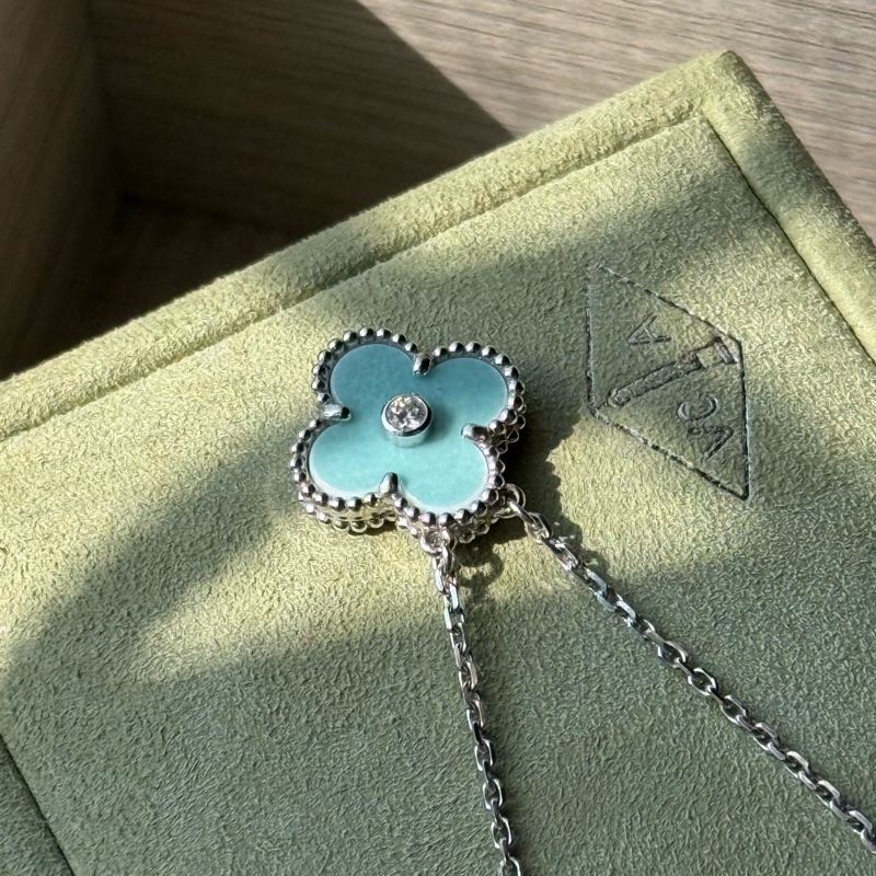 （台灣購證🇹🇼全配）VCA 2022聖誕限定-2