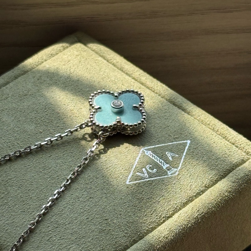 （台灣購證🇹🇼全配）VCA 2022聖誕限定-3