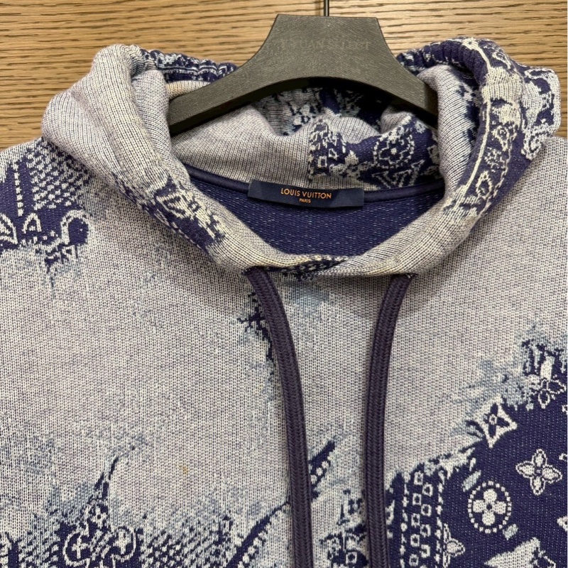 LV 牛仔藍刷色短帽衣-2