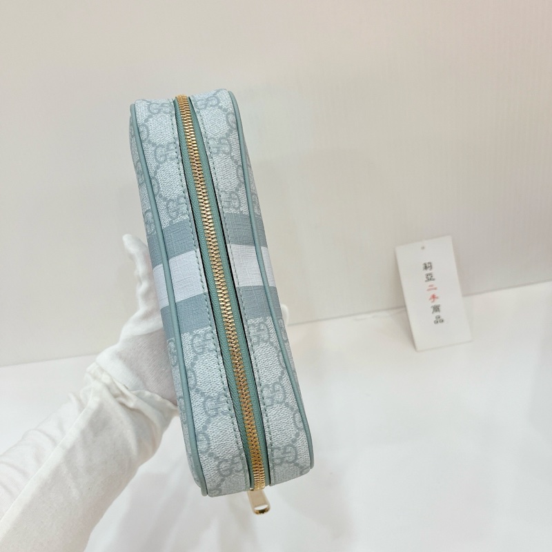莉亞精品♡Gucci 811487 化妝包 淺灰藍色 二手-4