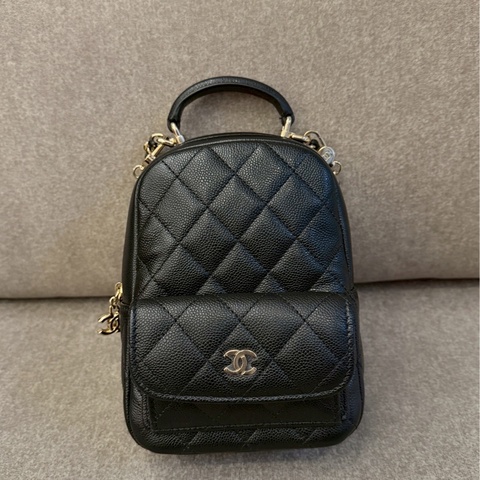 香奈兒黑色荔枝皮小書包