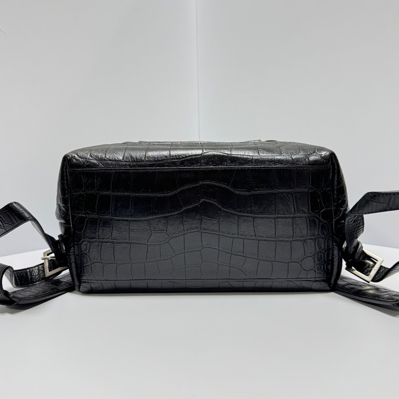 【超級新🌟】 YSL 聖羅蘭 鱷魚紋路 後背包🎒 (專櫃12萬!)-3