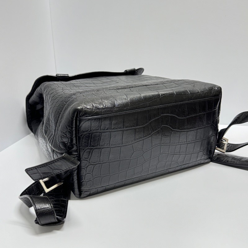 【超級新🌟】 YSL 聖羅蘭 鱷魚紋路 後背包🎒 (專櫃12萬!)-5