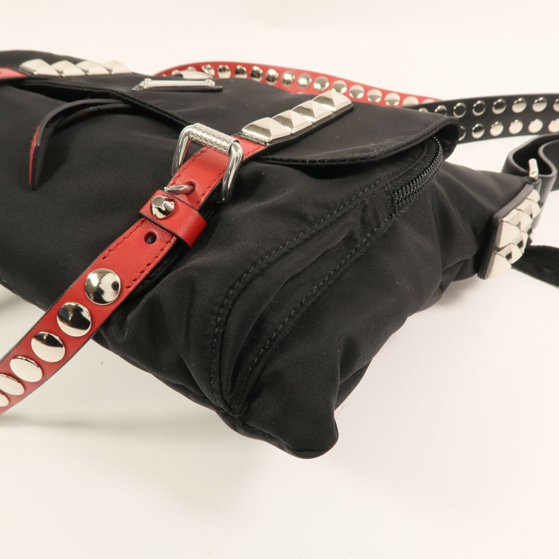 PRADA 尼龍Shoulder Bag銀扣肩背袋-5
