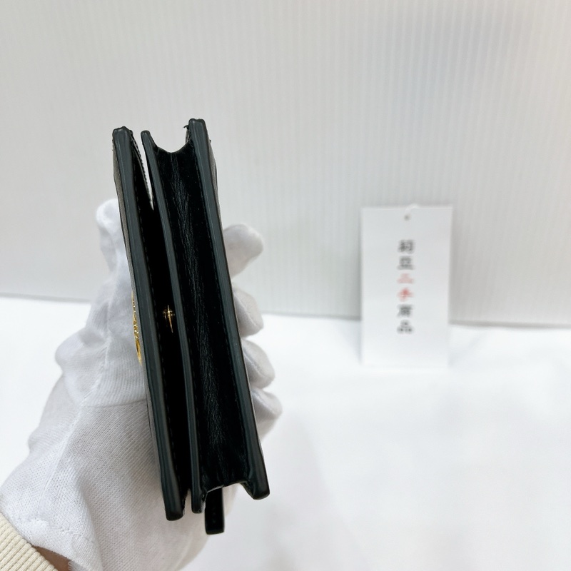 莉亞精品♡Gucci 723786 對開短夾 壓紋的GG 二手-6