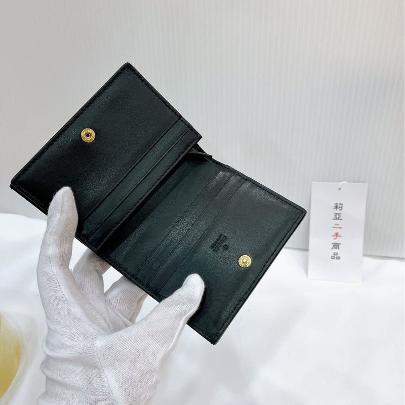 莉亞精品♡Gucci 723786 對開短夾 壓紋的GG 二手-9