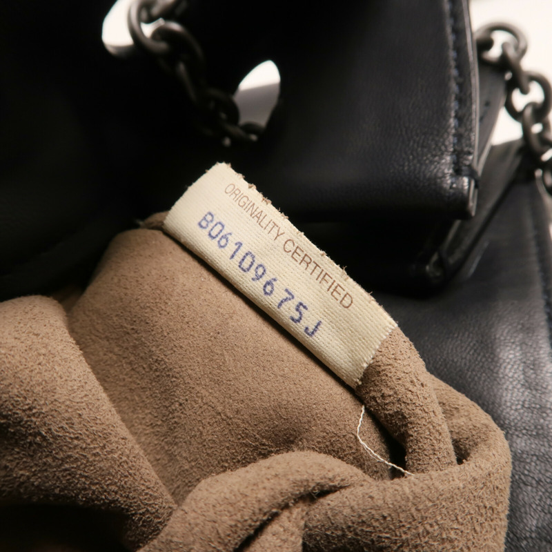 BOTTEGA VENETA 牛皮皮革Shoulder Bag銀扣肩背袋-13