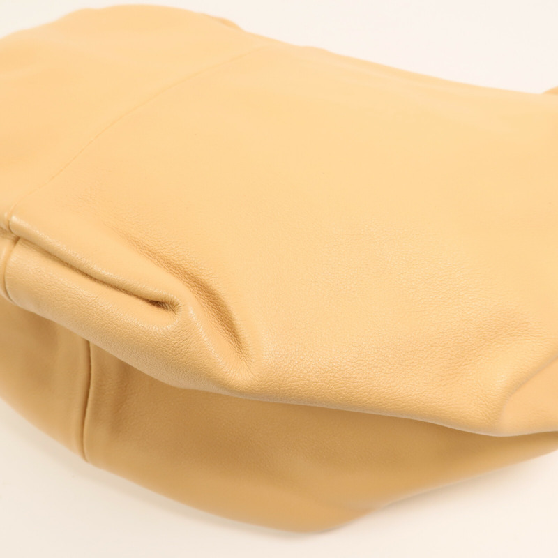 BOTTEGA VENETA 羊皮皮革Mini Double Knot金扣肩背袋-7