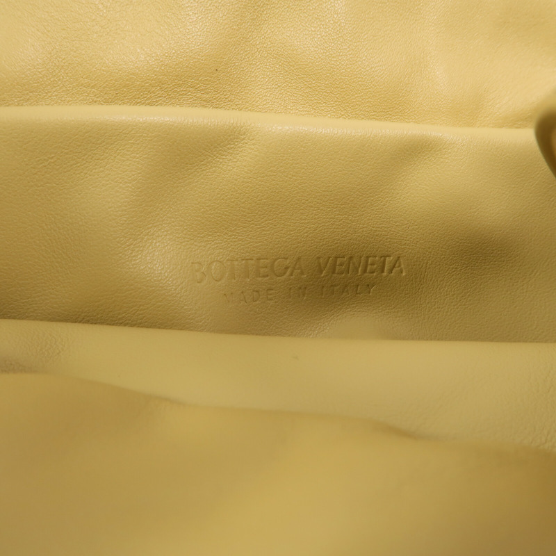 BOTTEGA VENETA 牛皮皮革The Bulb金扣肩背袋-11