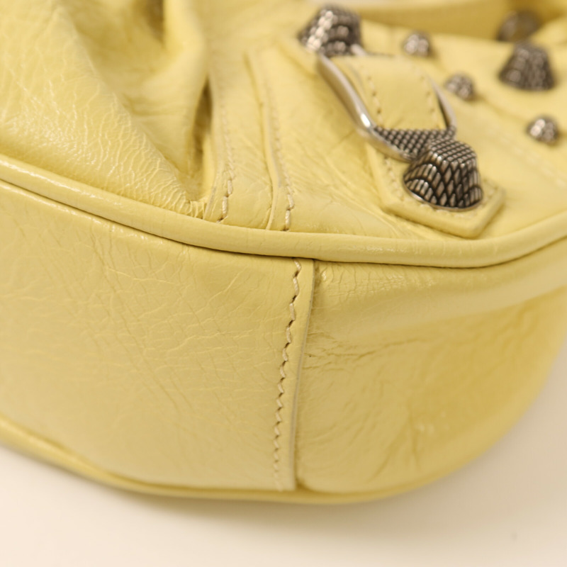 BALENCIAGA 羊皮皮革Le Cagole XS銀扣肩背袋-13