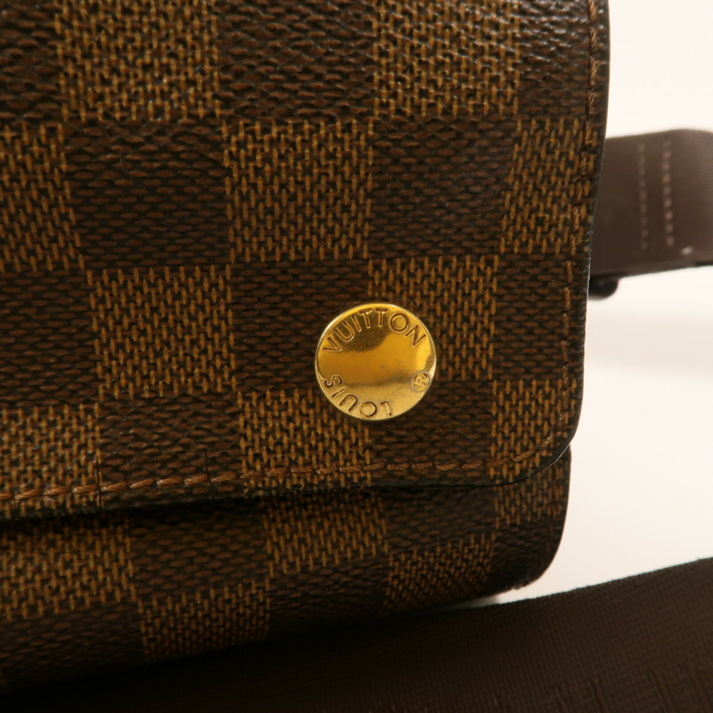 LOUIS VUITTON Damier Naviglio金扣肩背袋-12