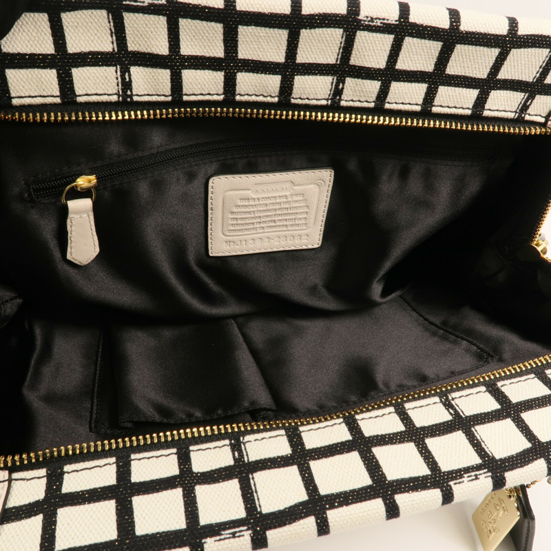 COACH 帆布Shoulder Bag金扣肩背袋-12