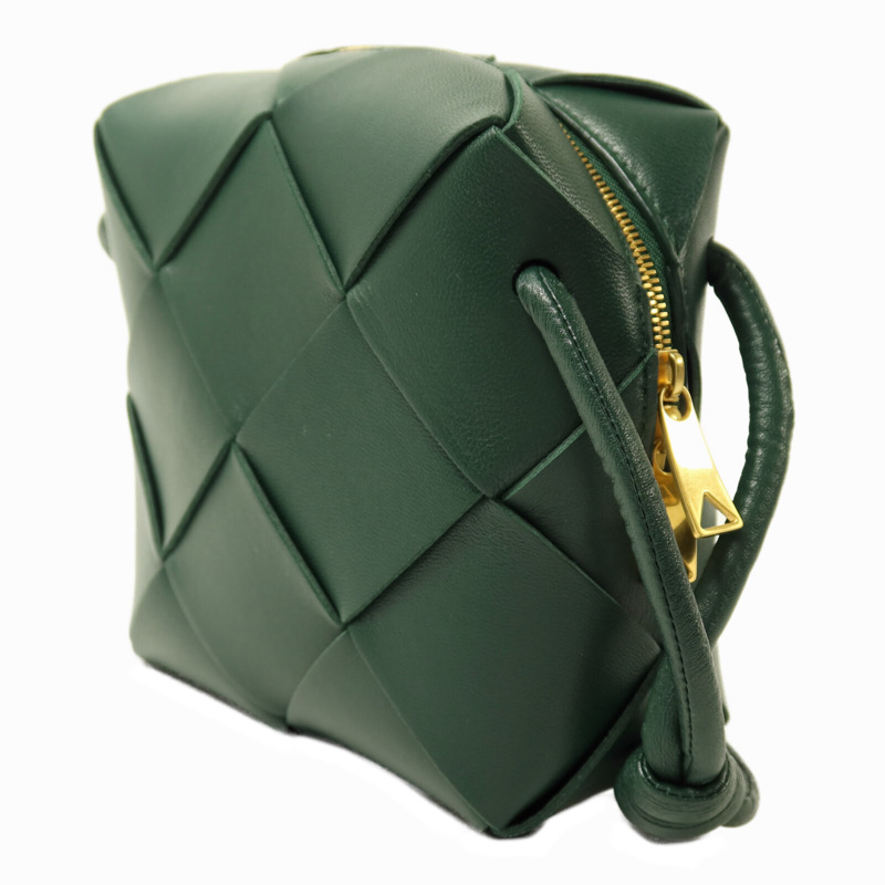 BOTTEGA VENETA 羊皮皮革Cassette Camera金扣肩背袋-2