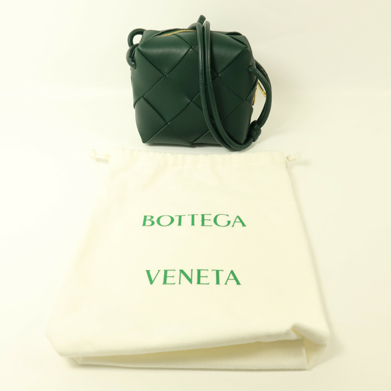 BOTTEGA VENETA 羊皮皮革Cassette Camera金扣肩背袋-7