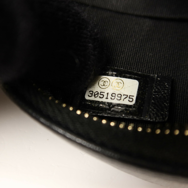 CHANEL 牛皮皮革Chain Shoulder金扣鏈帶肩背袋-6