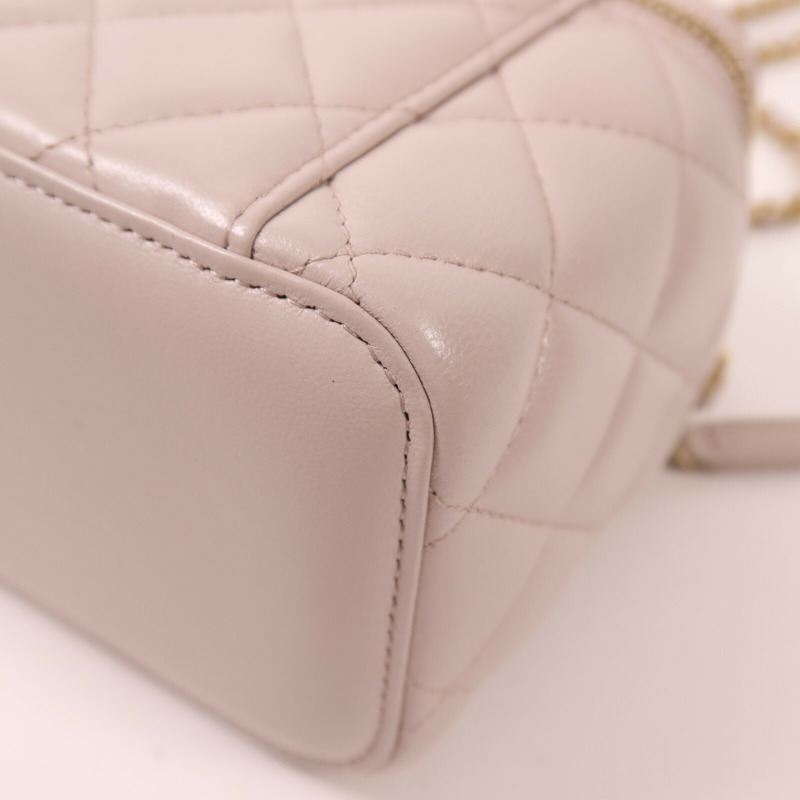 CHANEL 羊皮皮革Gold Ball Vanity Case金扣鏈帶肩背袋-15