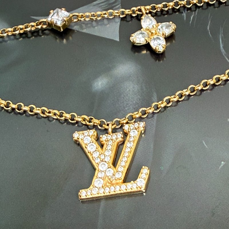 LV logo滿鑽手鏈-2