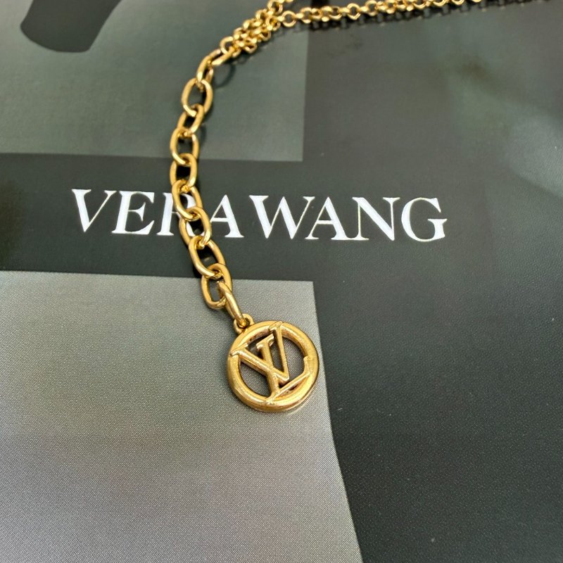 LV logo滿鑽手鏈-4