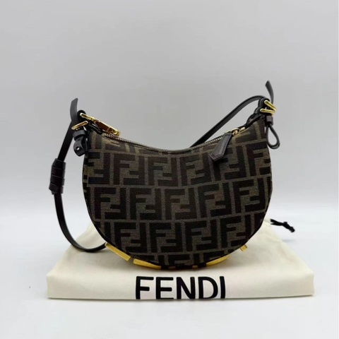 Fendi 彎月包 碗豆包 graphy 小號#老花