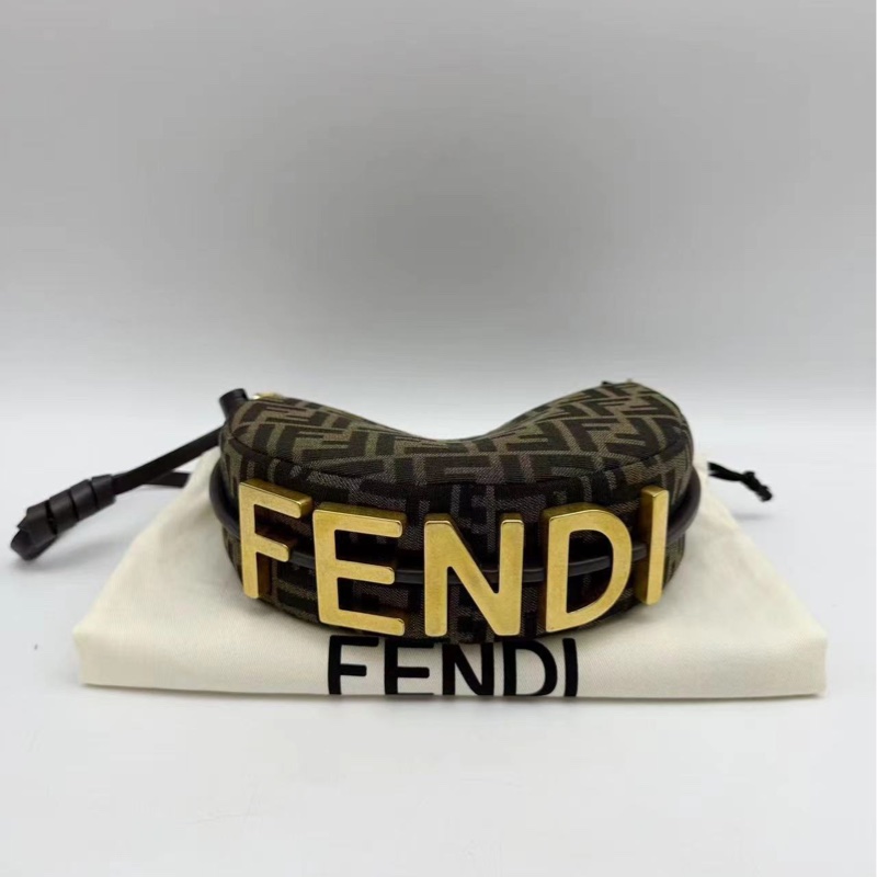 Fendi 彎月包 碗豆包 graphy 小號#老花-7