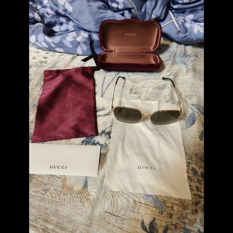 Gucci墨鏡(全新未使用)-0