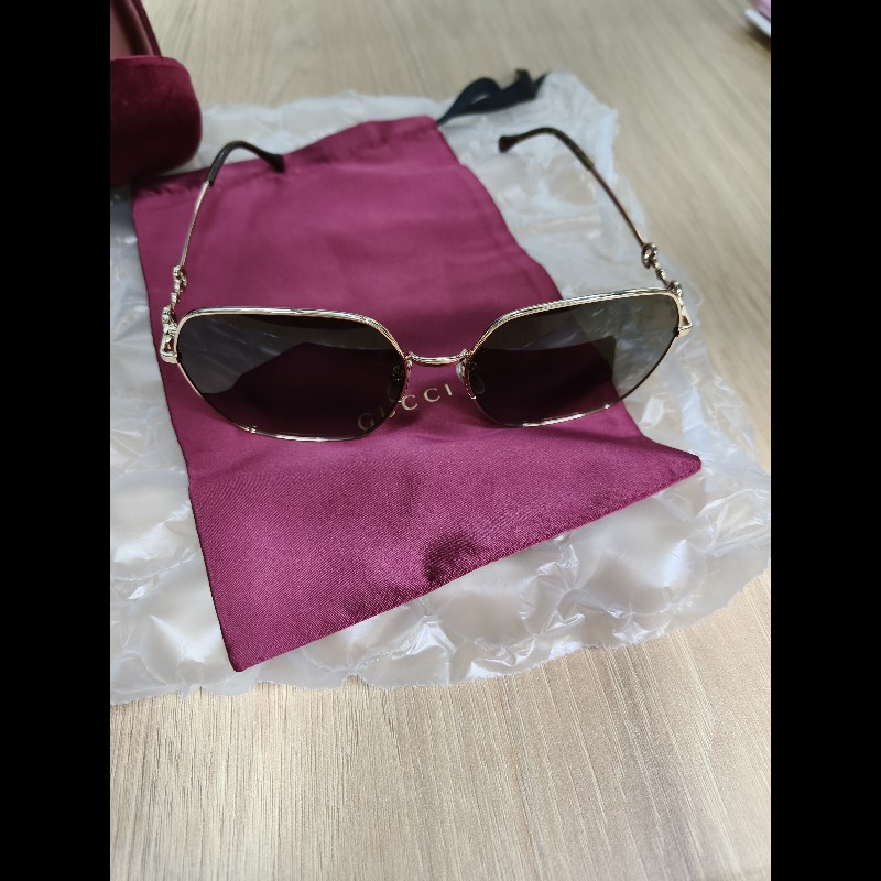 Gucci墨鏡（全新未使用）-0