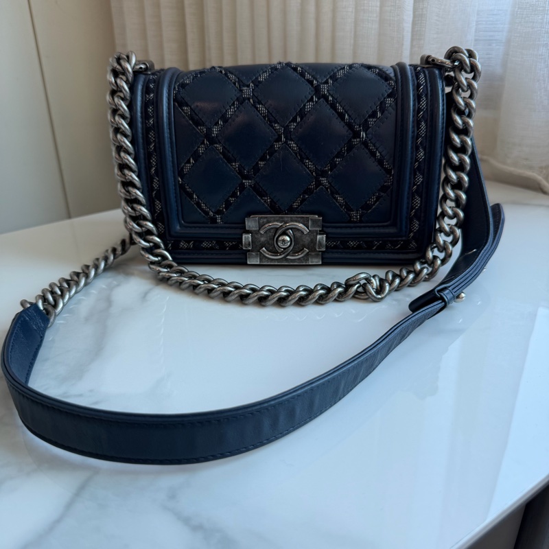 CHANEL Leboy深藍色 🩵熱門款女孩子就要多愛自己-1